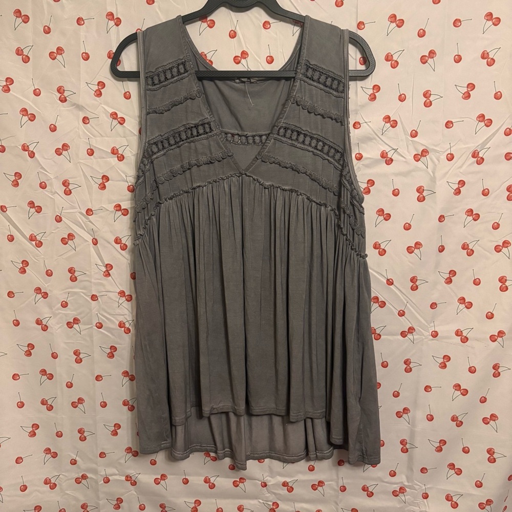 Gray Sleeveless Women's Top